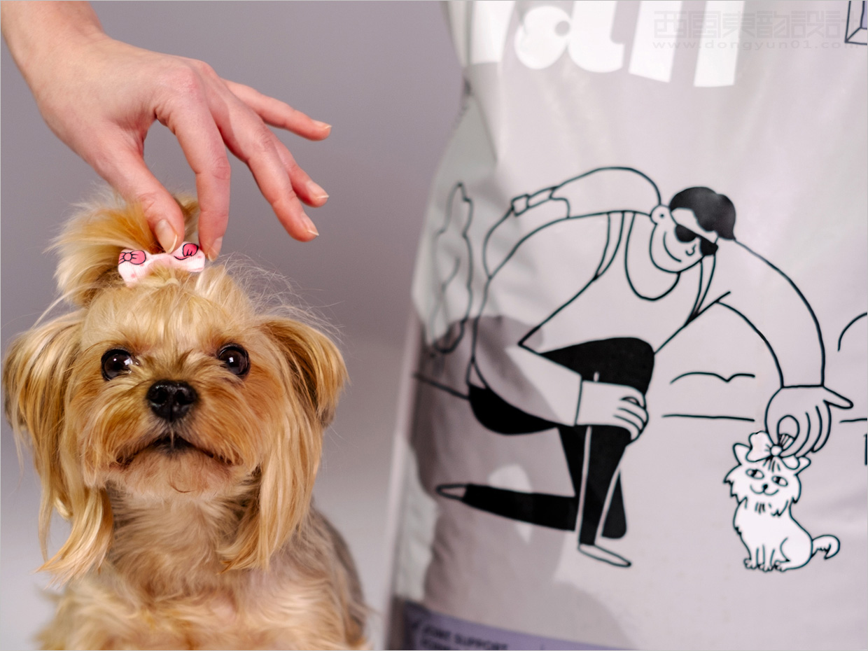 烏克蘭Half & Half寵物食品包裝袋設(shè)計之實(shí)物照片